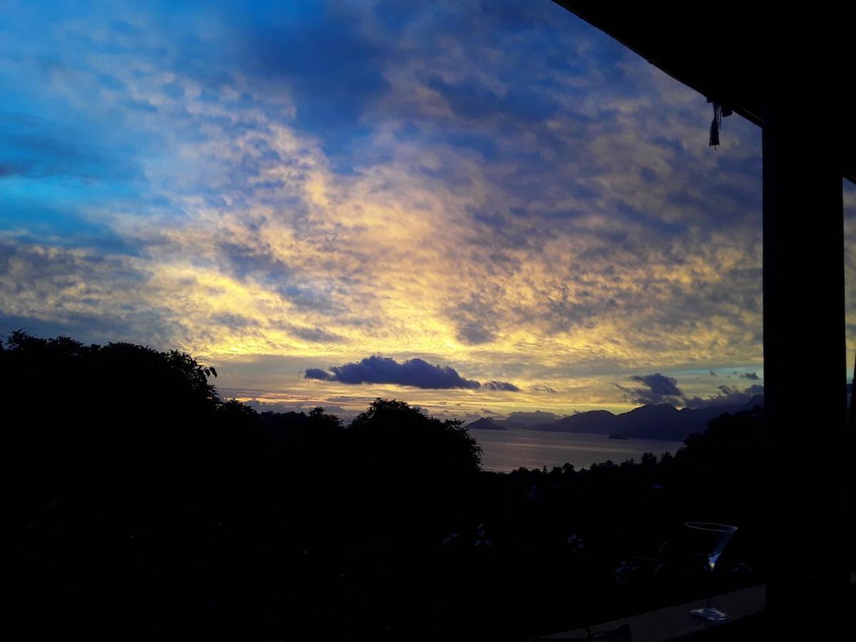 Maison Soleil Baie Lazare  Exteriör bild